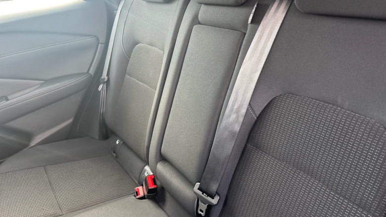 Nissan Qashqai 1.3 DiG-T MH Acenta Premium 5dr Petrol Hatchback